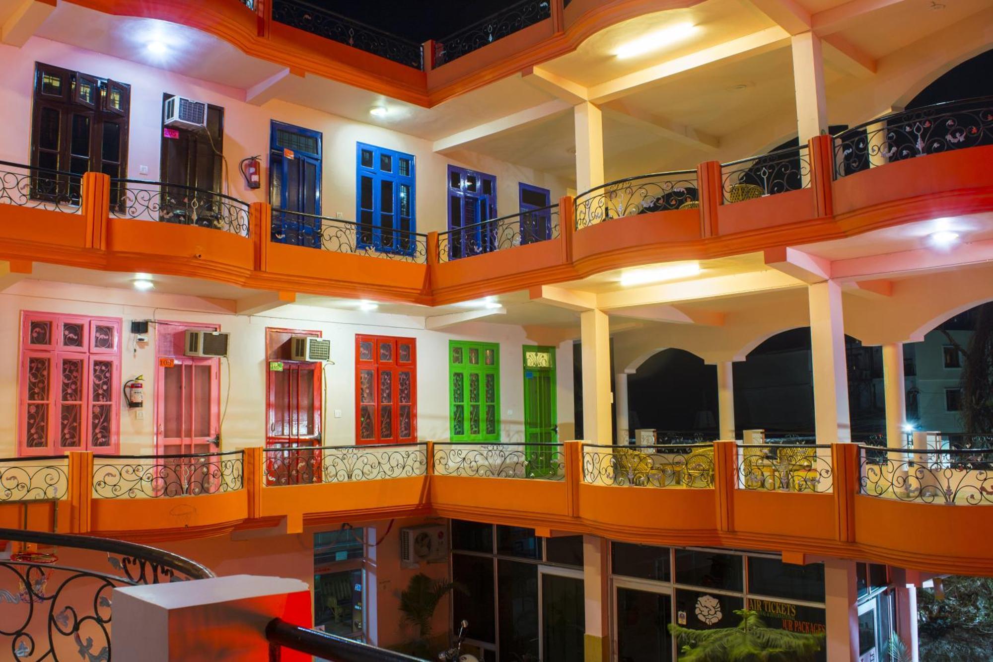 Live Free Hostel Rishikesh Ngoại thất bức ảnh