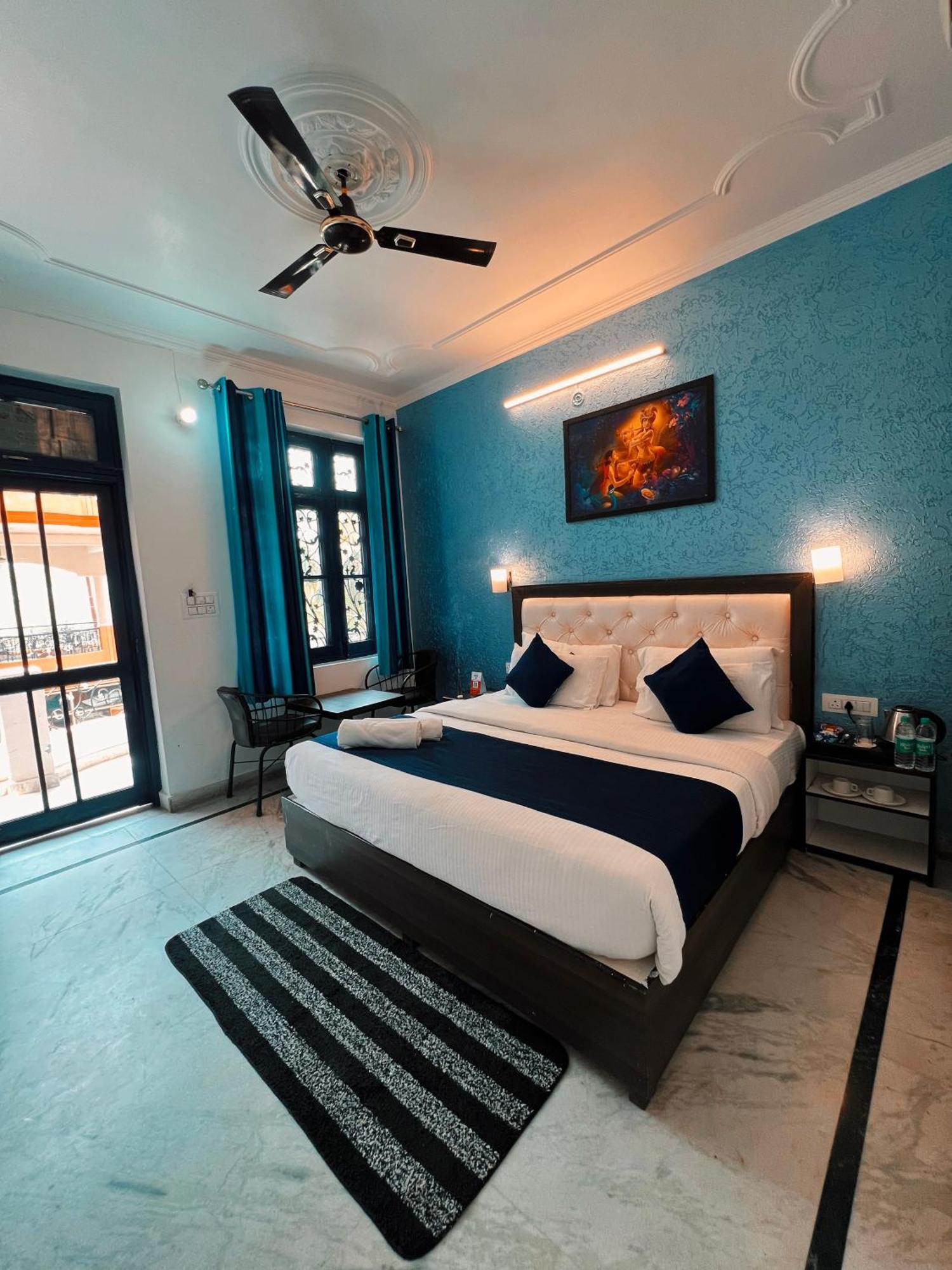Live Free Hostel Rishikesh Ngoại thất bức ảnh
